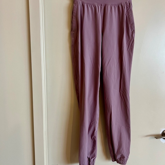 Lululemon performance high-rise pants - Picture 2 of 6